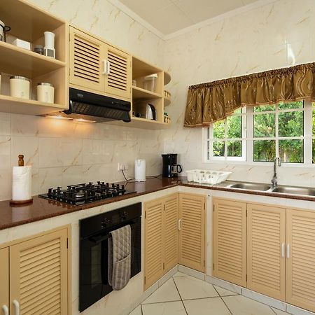 Ixora Villa Ансе-Рояль Екстер'єр фото